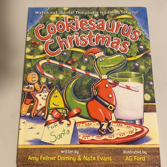 Christmas Book Bundle - Picture 2 of 3